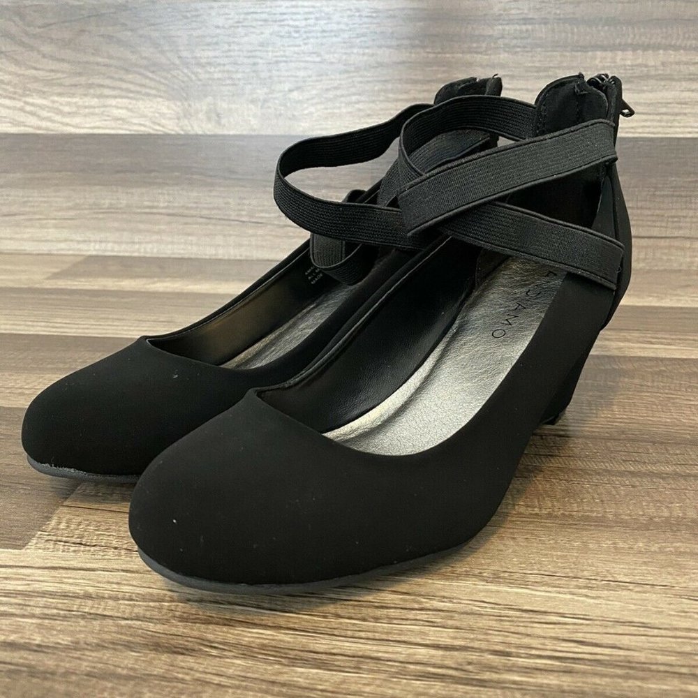 Andiamo Amallory Womens Size 5.5 Wedge Sandals